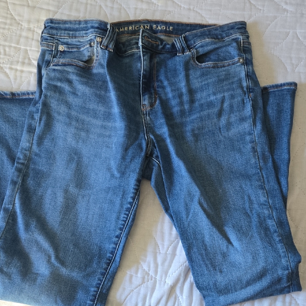 American Eagle Outfitters Women’s Medium Blue Skinny Jeans
